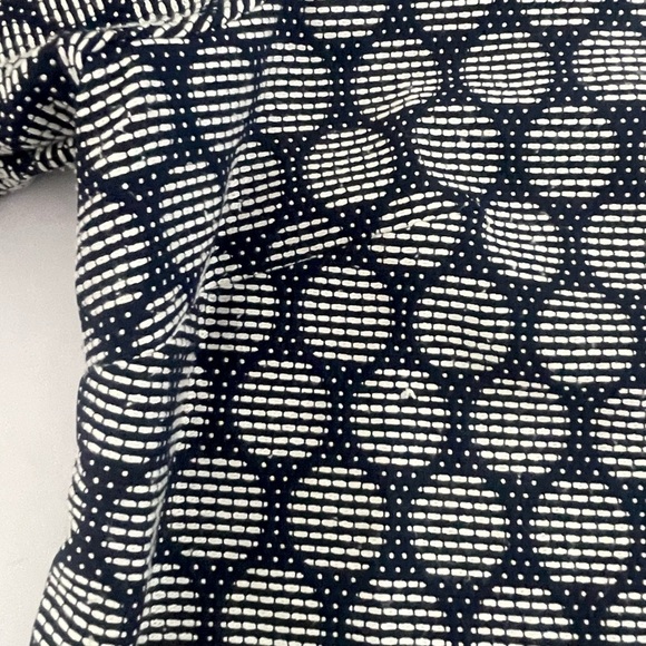 Chico's Blue White Geometric Circles Lightweight Zipper Jacket Size 12 Large - Picture 8 of 12